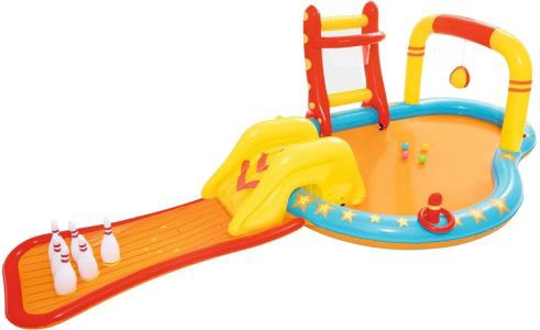 Pancsoló medencék szokatlan formában