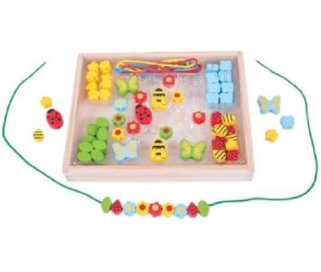 Különleges formájú fa gyöngyök