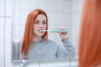 Elektromos fogkefe felnőtteknek