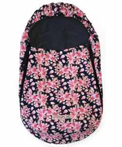 Bundazsák autós hordozóba Pinkie