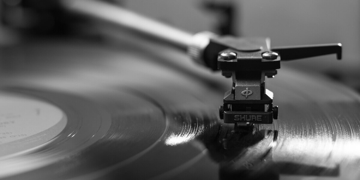 Gramofon hangszedők és tűk, forrás: pexels.com
