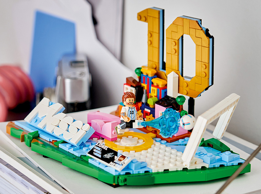 LEGO