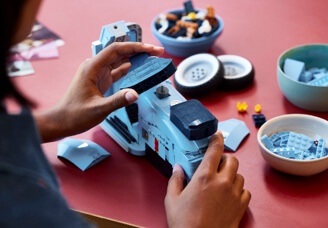 LEGO Icons építőjátékok felnőtteknek