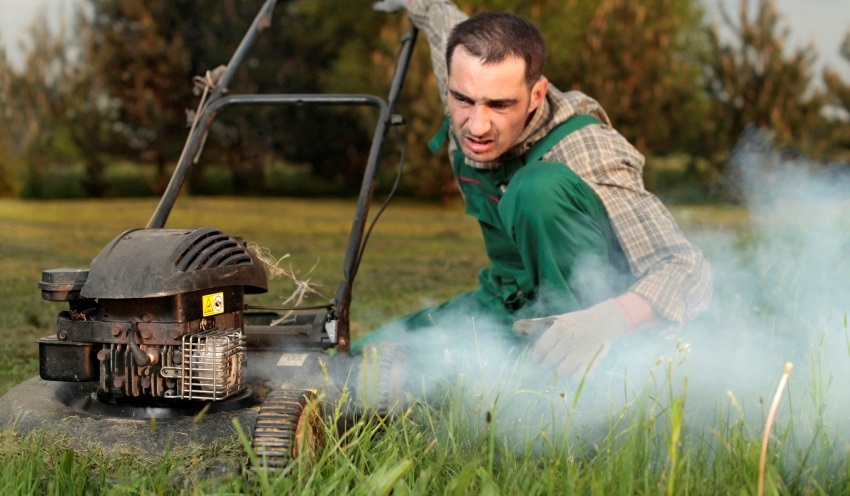 Benzin és olaj keverése – motor karbantartása