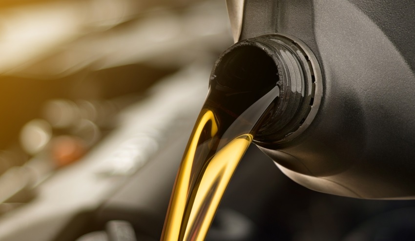 Benzin és olaj keverése – hogyan csináld