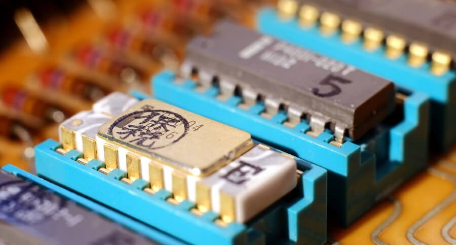mikroprocesor, Intel