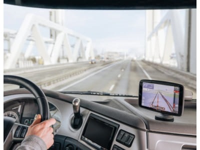 Kamionos GPS navigáció