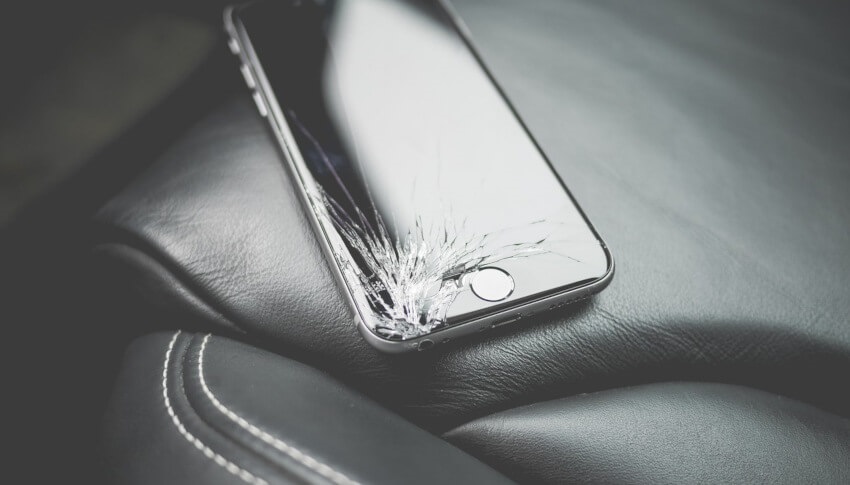 törött telefonkijelző