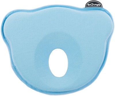 Kispárnák kiságyba