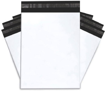 Műanyag postai borítékok