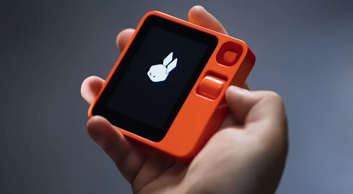 Rabbit RT AI asszisztens