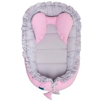 Babafészek párnával