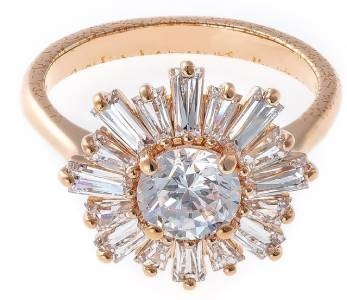 Aranyozott gyűrű kristályokkal