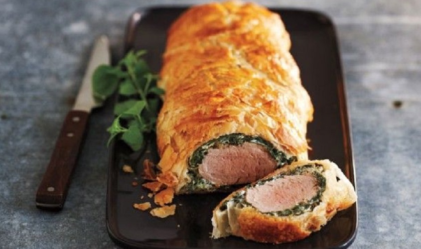 Spenótos sertésszűz leveles tésztában