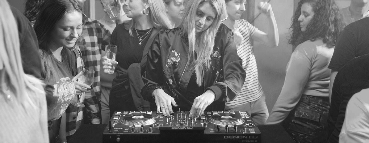DENON DJ PRIME 2 system Standalone DENON DJ PRIME 2 system
