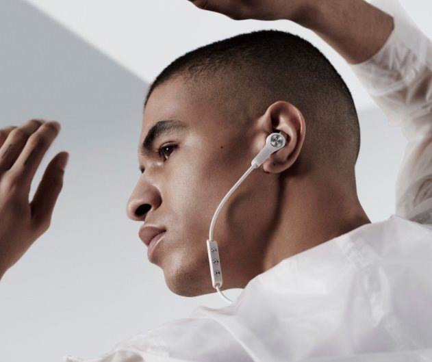 Bang & Olufsen BeoPlay E6 Motion