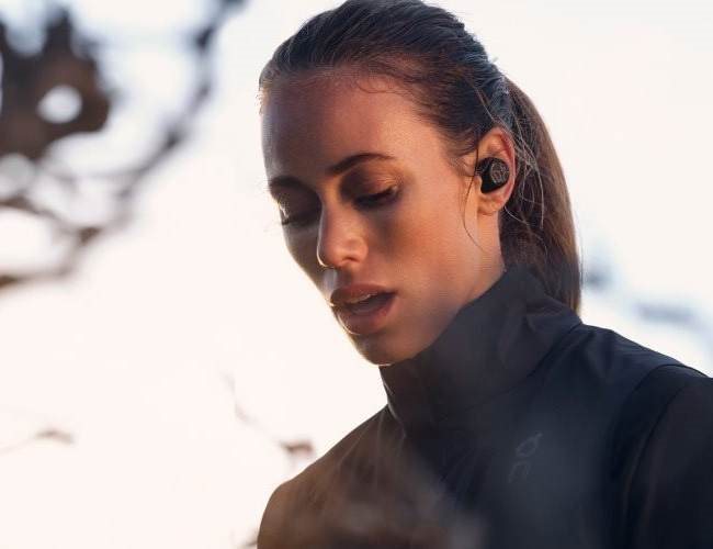 BANG & OLUFSEN BEOPLAY E8 SPORT BANG & OLUFSEN BEOPLAY E8 SPORT