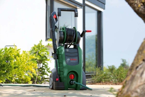 BOSCH AdvancedAquatak 140