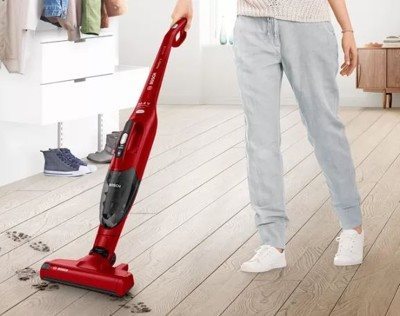 BOSCH BBHF214R akus rúdporszívó piros BOSCH BBHF214R rúdporszívó akus