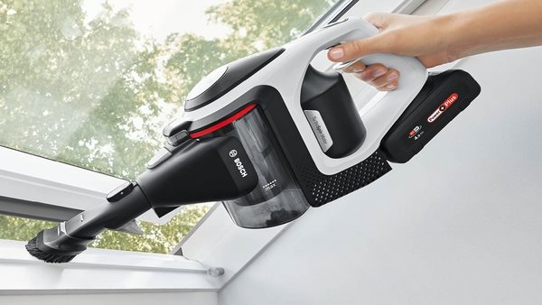 Álló porszívó BOSCH BCS71HYG4 Unlimited 7 ProHygienic Aqua