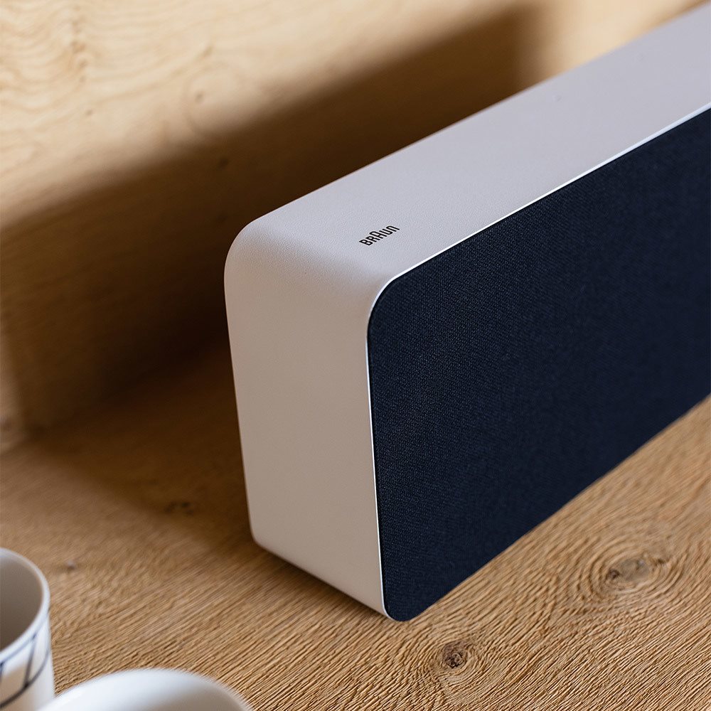 Braun LE02 White Bluetooth hangszóró Braun LE02 White Bluetooth hangszóró