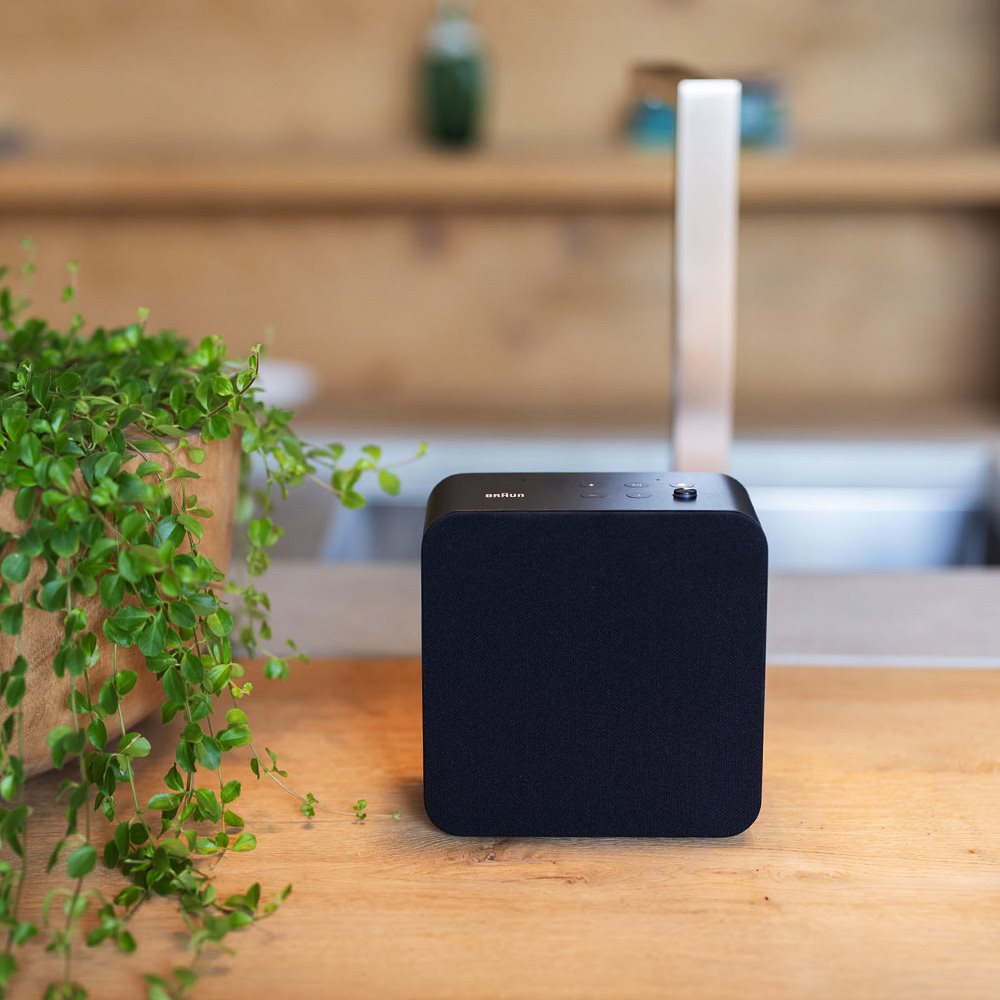 Braun LE03 Black Bluetooth hangszóró 