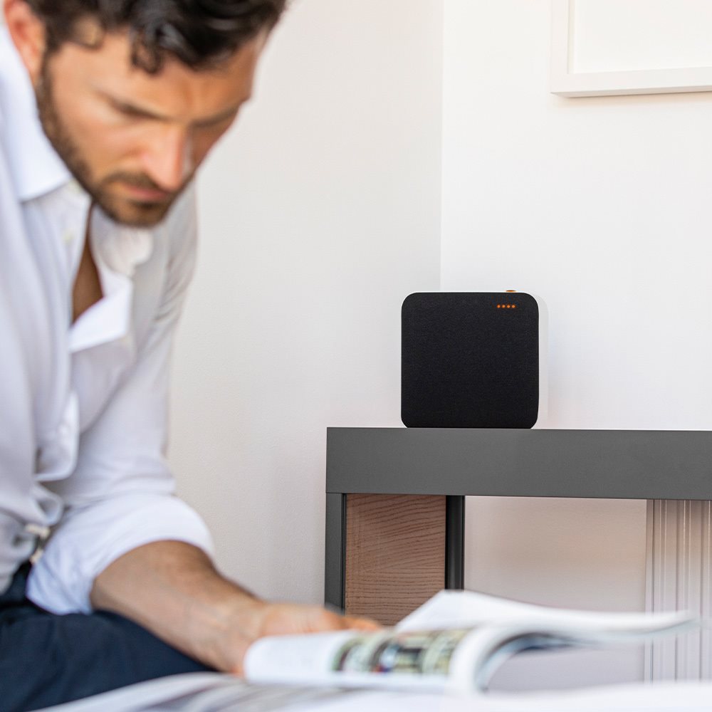 Braun LE03 White Bluetooth hangszóró 
