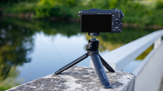 Eternico Mini Tripod T-10 miniállvány + Eternico Ring Light 8" RGB