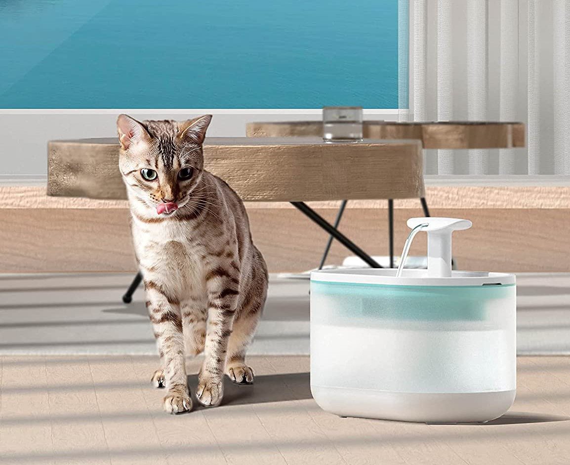 Tikpaws TK-WF002 macska ivókút Csendes vízadagoló