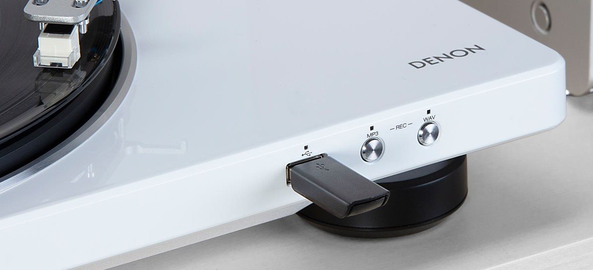 DENON DP-450 USB lemezlejátszó