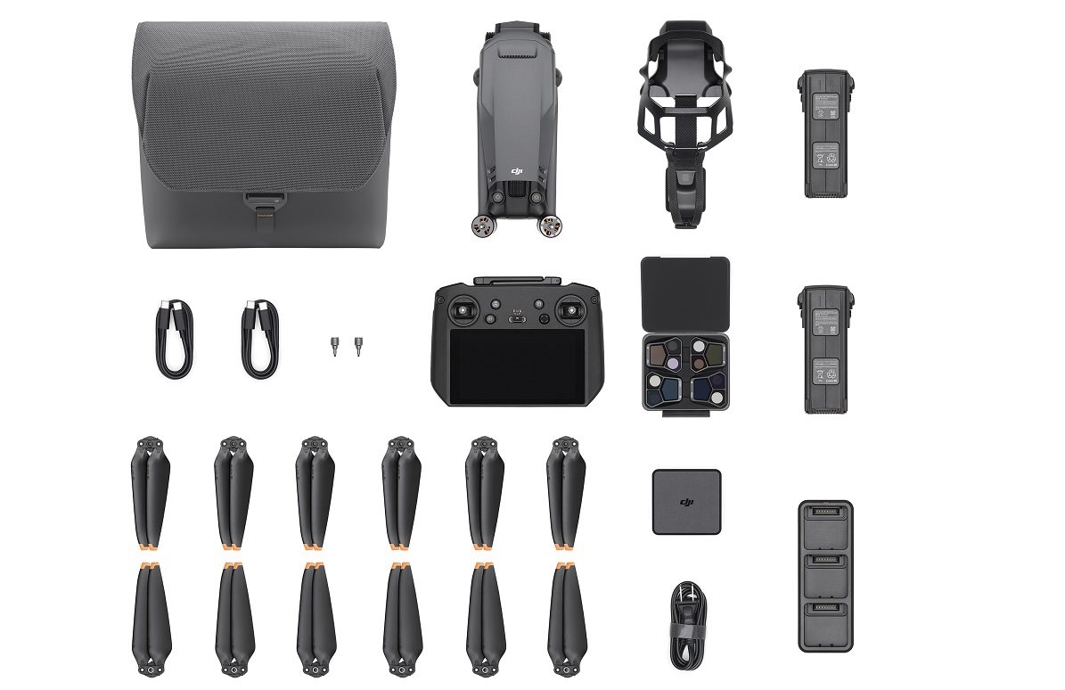 DJI Mavic 3 Pro Fly More Combo (DJI RC PRO) drón