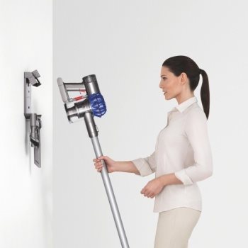 Dyson V7 Cord Free Dyson V7 Cord Free