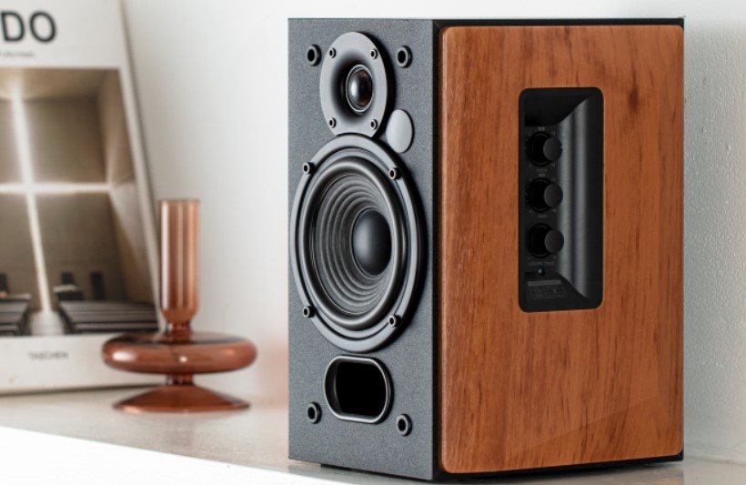 EDIFIER R1380DB aktív hangszórók