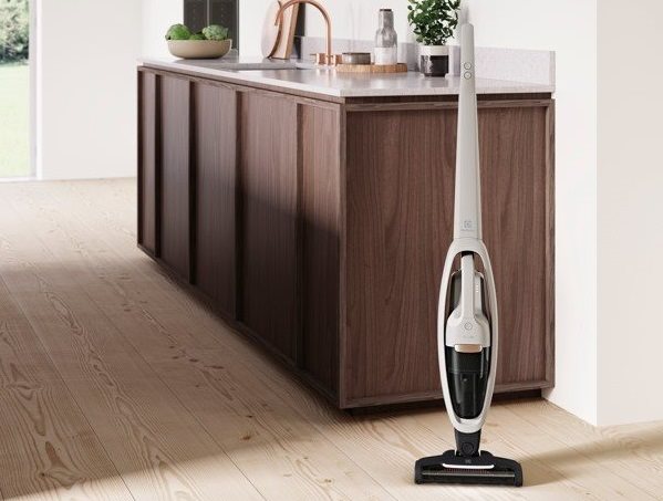 Electrolux WQ61-44SW rúdporszívó