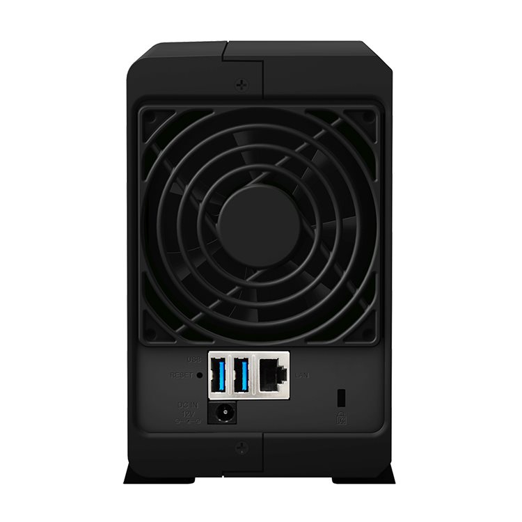Adattárolás Synology DS218play, hátsó oldal