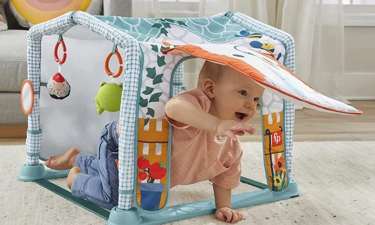 Fisher Price baba játszószőnyeg kis házzal és hangokkal Fisher Price baba játszószőnyeg kis házzal és hangokkal