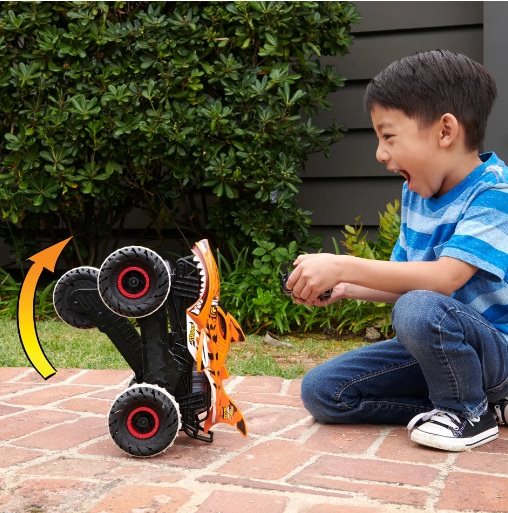Játékkészlet Hot Wheels R/C Monster Truck 1:15 Tigriscápa