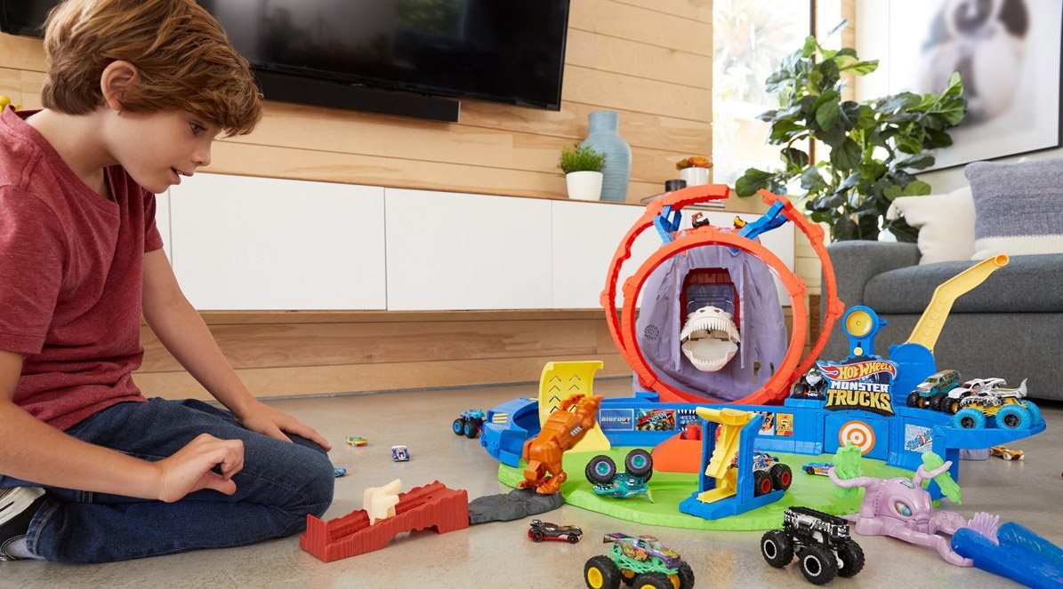 Hot wheels Monster Trucks action holiday