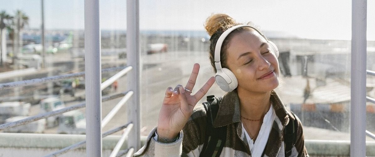 JBL Tune 670NC vezeték nélküli fejhallgató