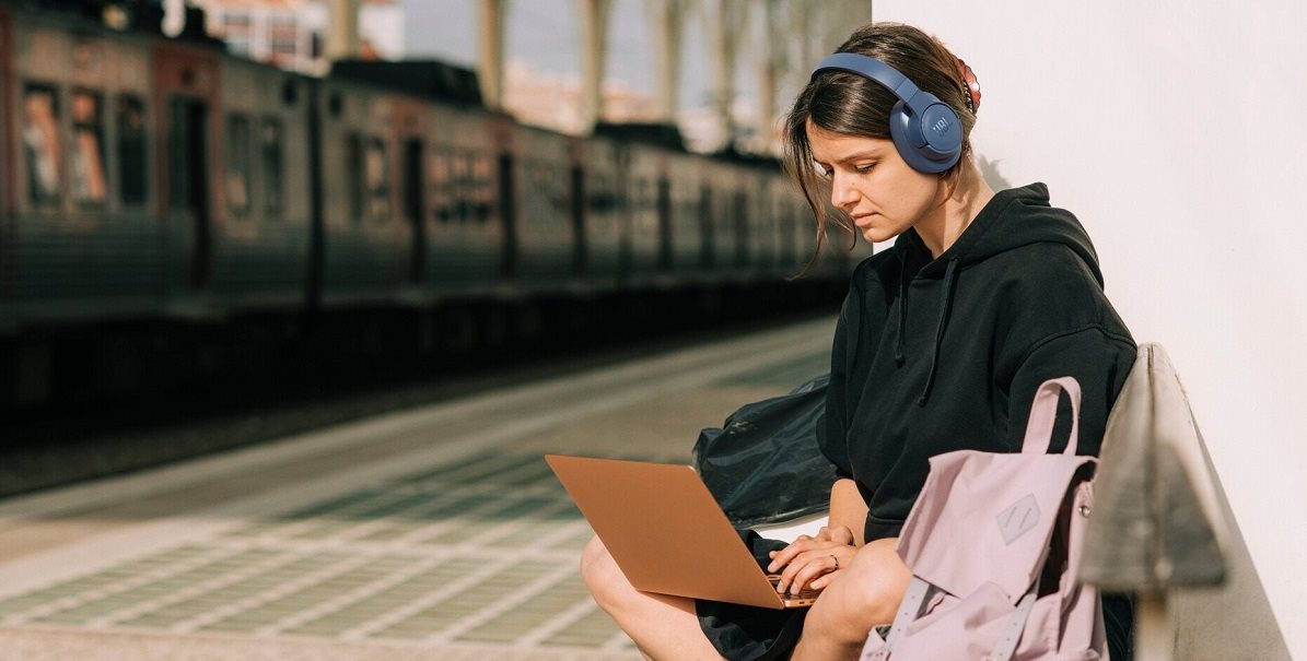 JBL Tune 770NC vezeték nélküli fejhallgató