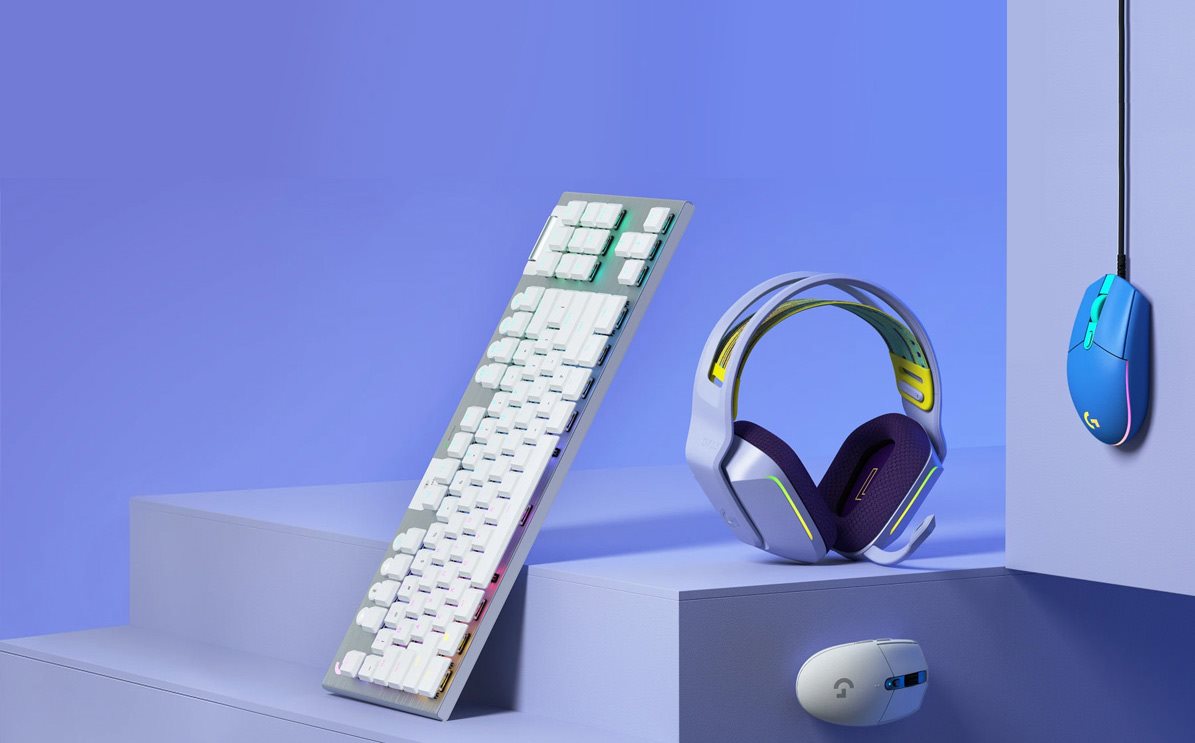 Stílusos design Logitech G733 Lightspeed RGB gamer fejhallgató