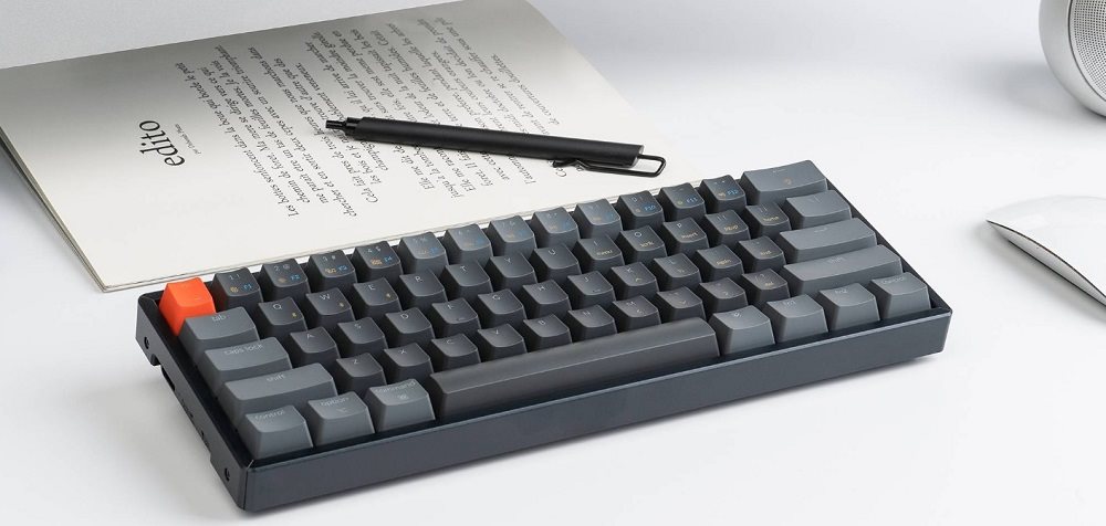 Gamer billentyűzet Keychron K12 Hot-Swappable Blue Switch - US