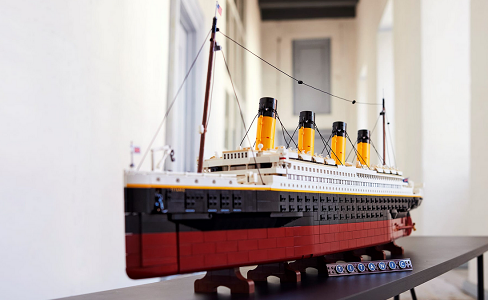 LEGO Icons Titanic 10294