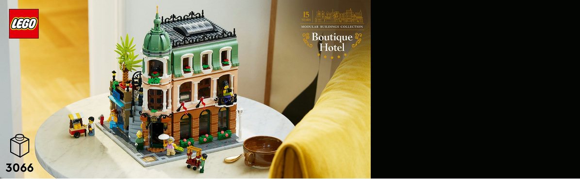 LEGO® Icons 10297 Boutique Hotel