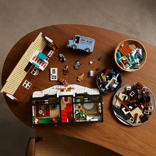 LEGO Ideas 21330 Home Alone