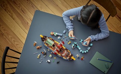 LEGO Creator 31132 Viking hajó és a Midgard kígyó 
