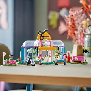 LEGO® Friends 41743 Hajszalon