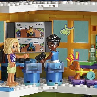 LEGO® Friends 41748 Heartlake City közösségi központ