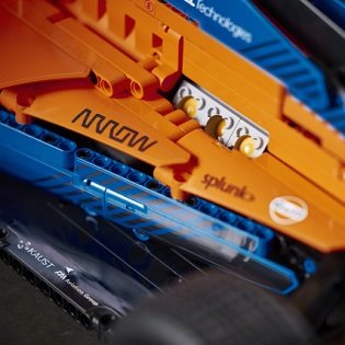 LEGO Technic 42141 McLaren Formula 1 versenyautó