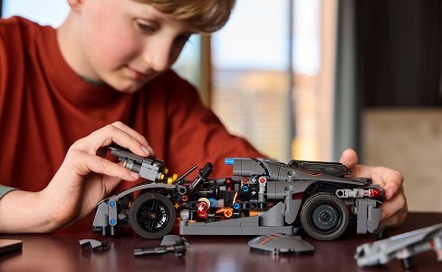 LEGO® Technic 42173 Koenigsegg Jesko Absolut szürke hiperautó